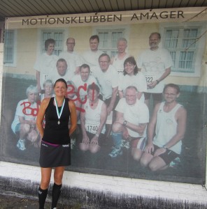 Når vi løber Ø-Marathon er vi glade for at kunne låne Motionsklubben Amagers lokaler, så vi kan klæde om og komme på toilettet.