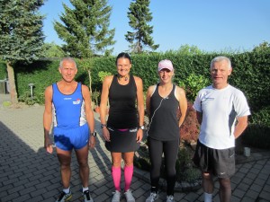 Steen Jørgensen, Annette Fredskov, Maria Weisbjerg, Preben Poulsen klar til Fredskov Marathon, Løb nr. 37 - 366/365