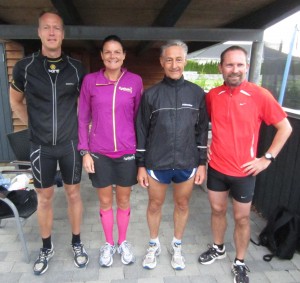 Startfeltet til mit løb nr. 50 i 366/365. Søren Boserup, Annette Fredskov, Henning Baginski, Lars Jensen