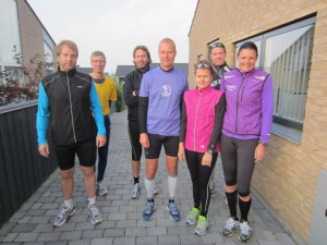 Klar til Fredskov Marathon. Michael Graabech Hansen, Søren Boel, Joao Penaguiao, Nicholas Felten, Rene Hjorth Olsen, Malene Ravn, Annette Fredskov